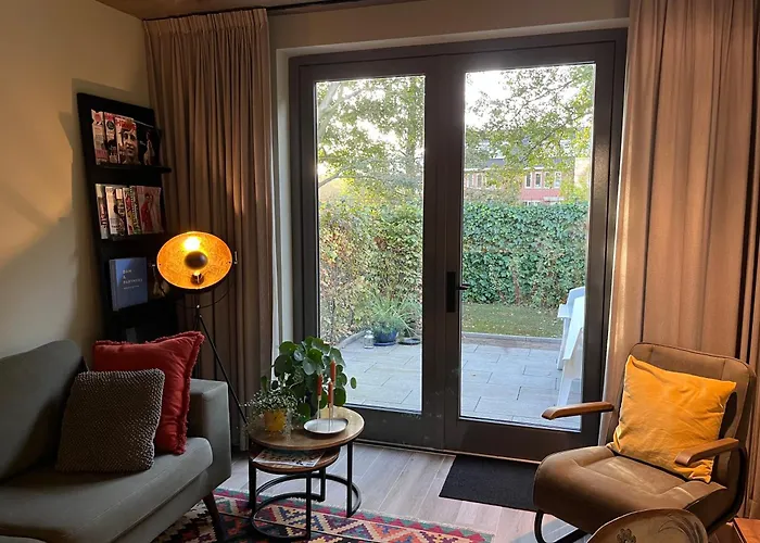 לינה וארוחת בוקר Luxe 